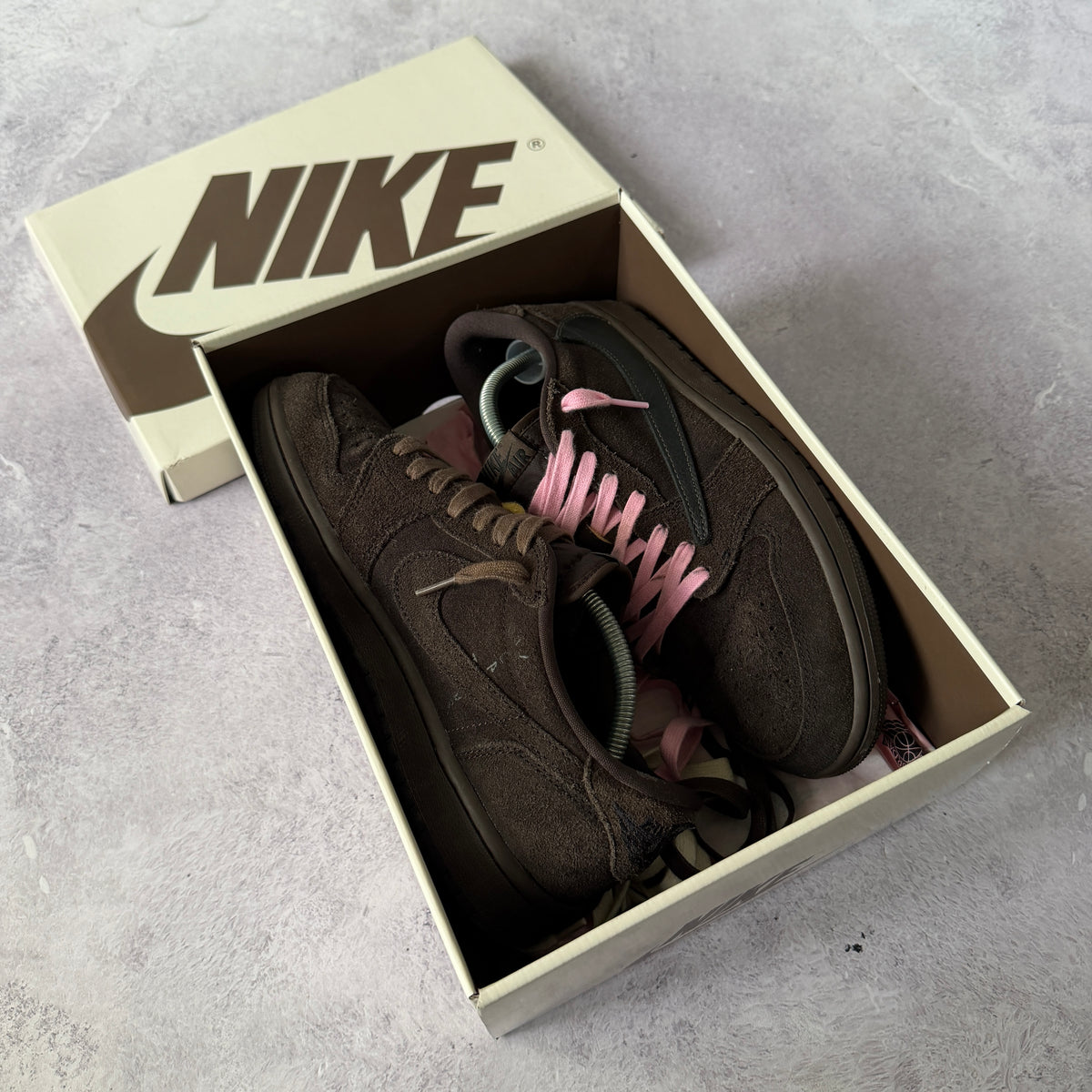 Travis Scott x Air Jordan 1 Low Trainers - UK 7.5