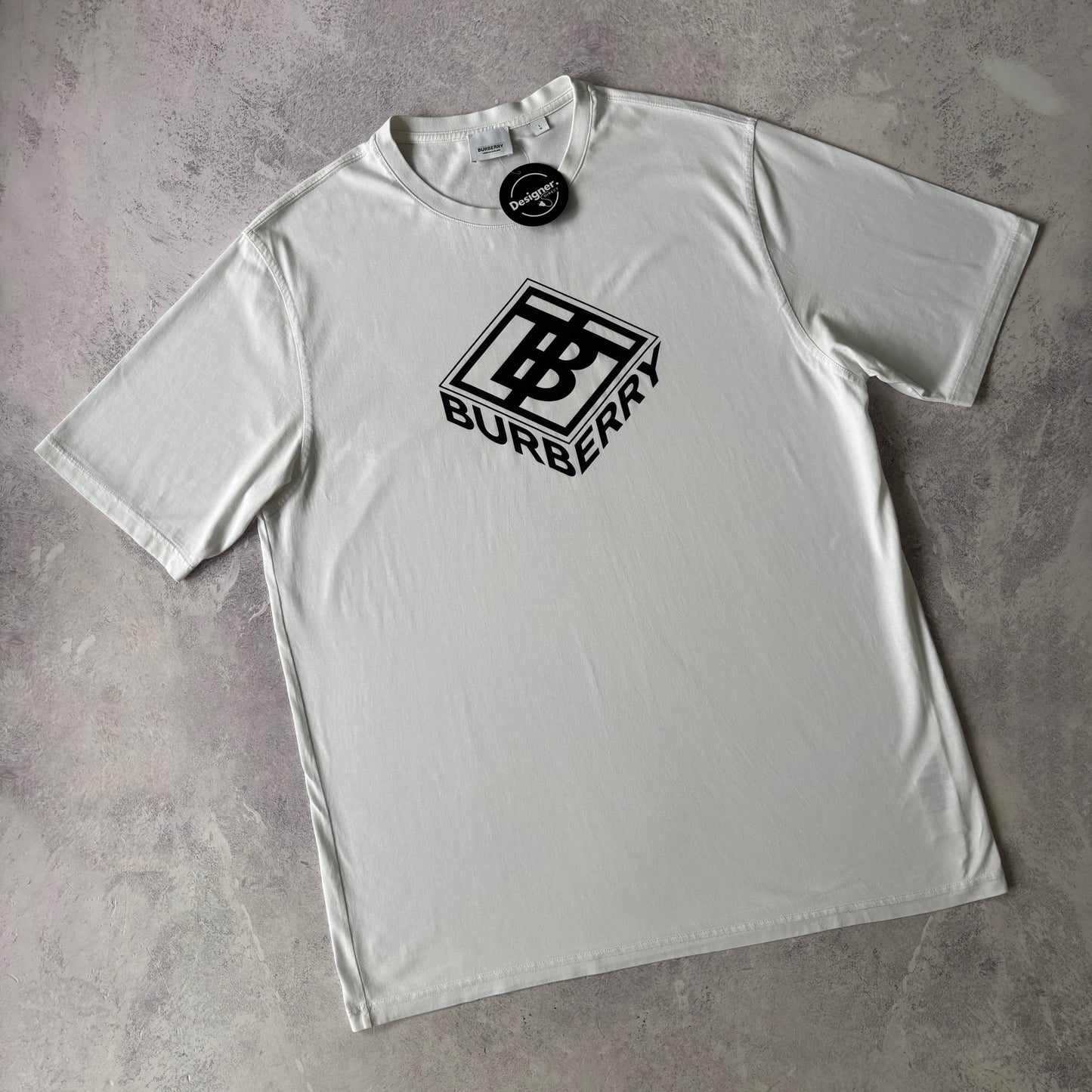Burberry T-Shirt - Large