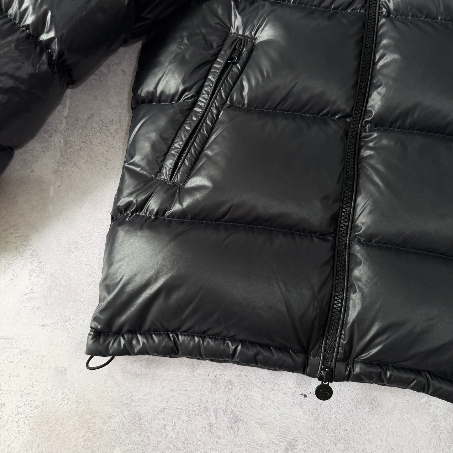 Moncler Ecrins Puffer Jacket - Size 1