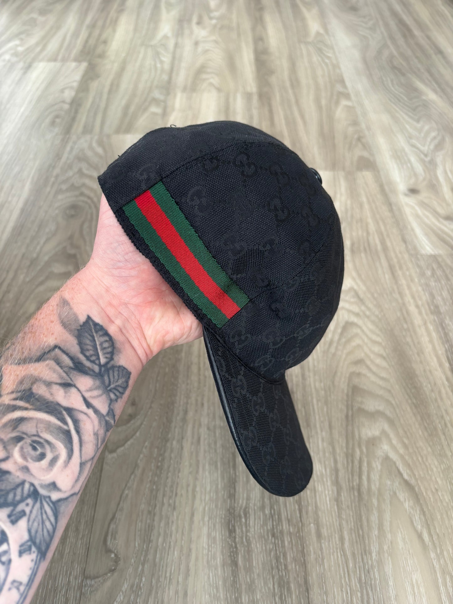 Gucci Cap (Medium)