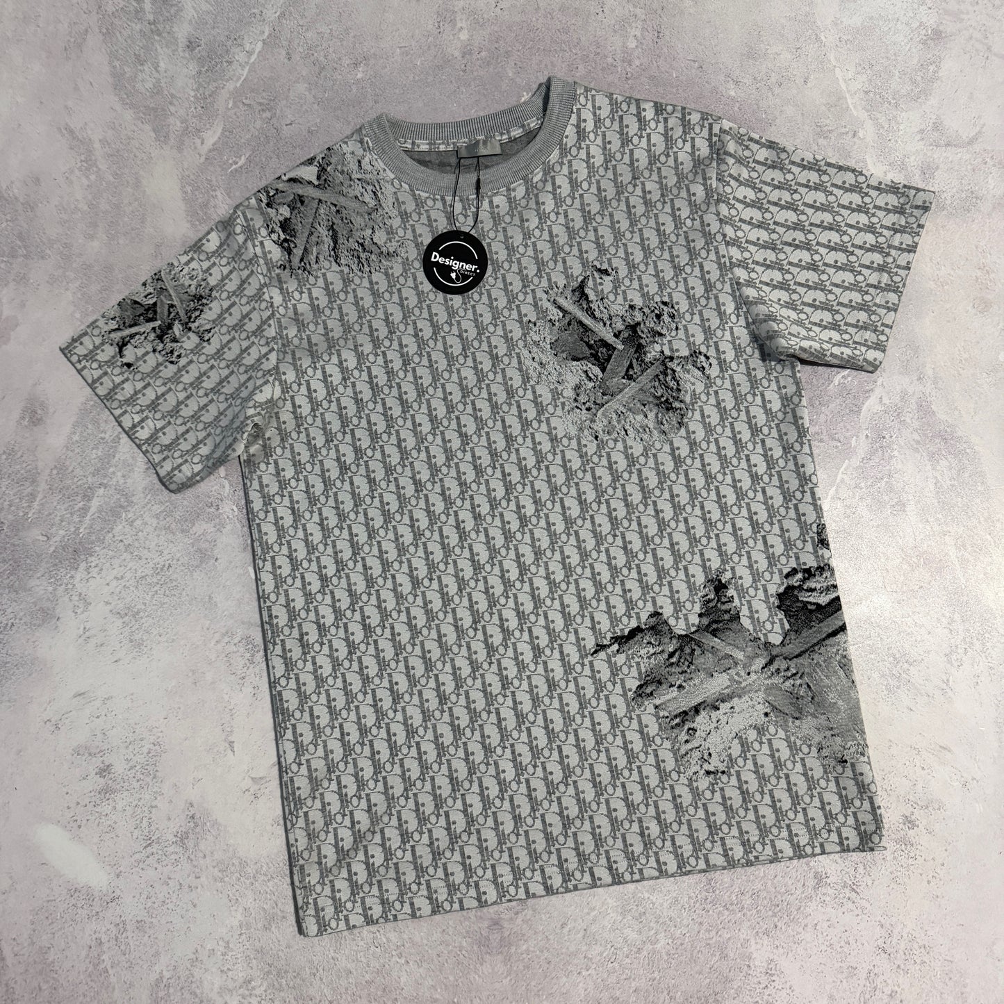 Dior T-Shirt - Medium