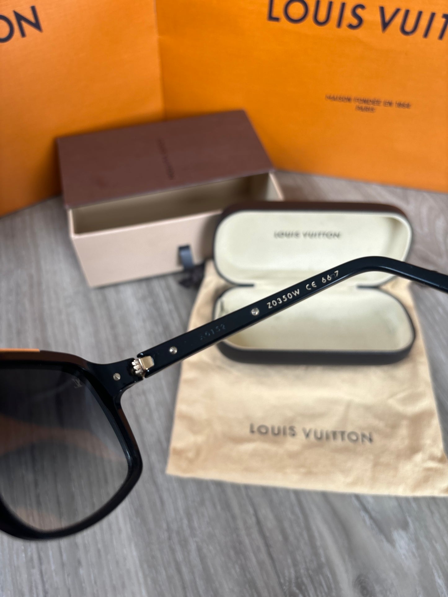 Louis Vuitton Evidence Sunglasses