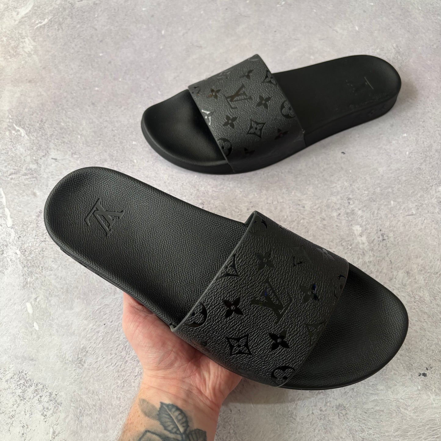 Louis Vuitton Waterfront Mule Sliders - UK 11
