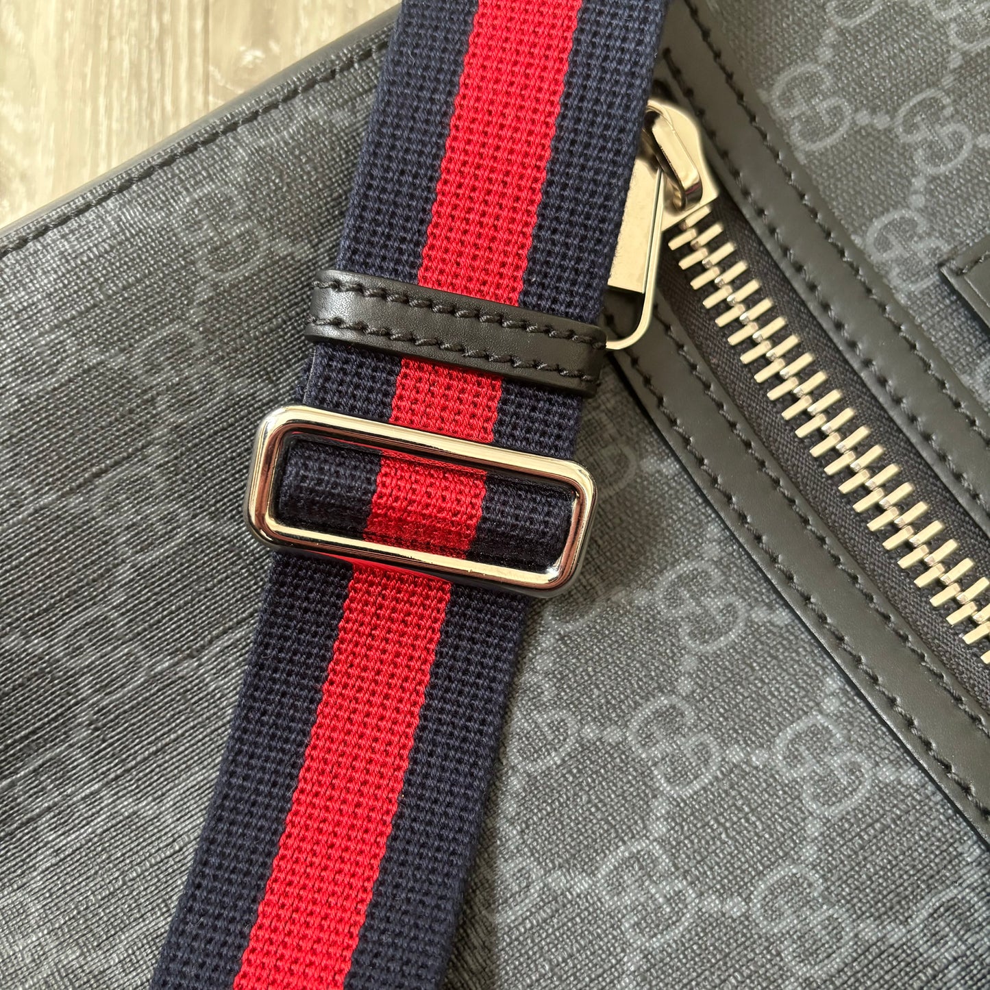 Gucci Messenger Bag