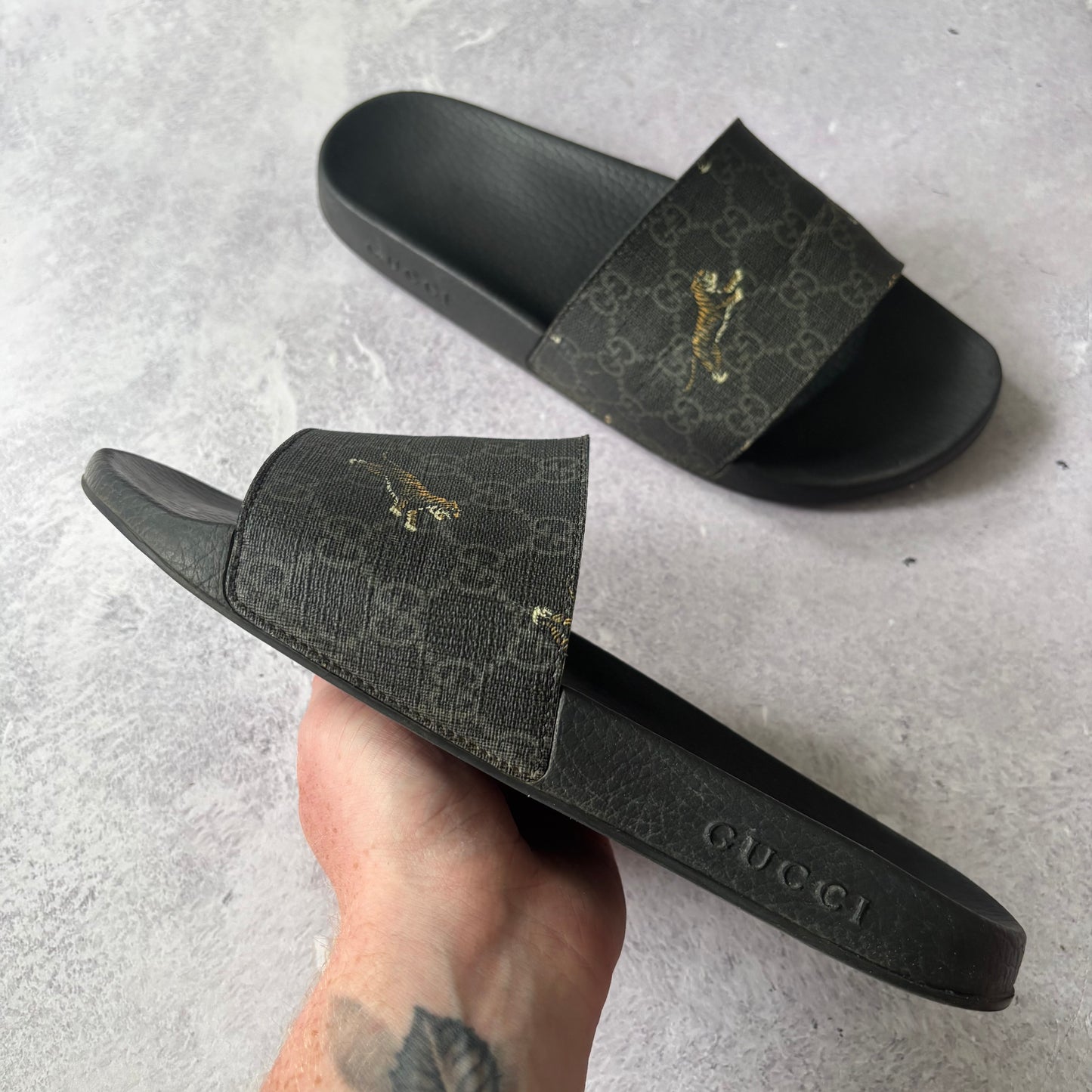 Gucci Sliders - UK 10