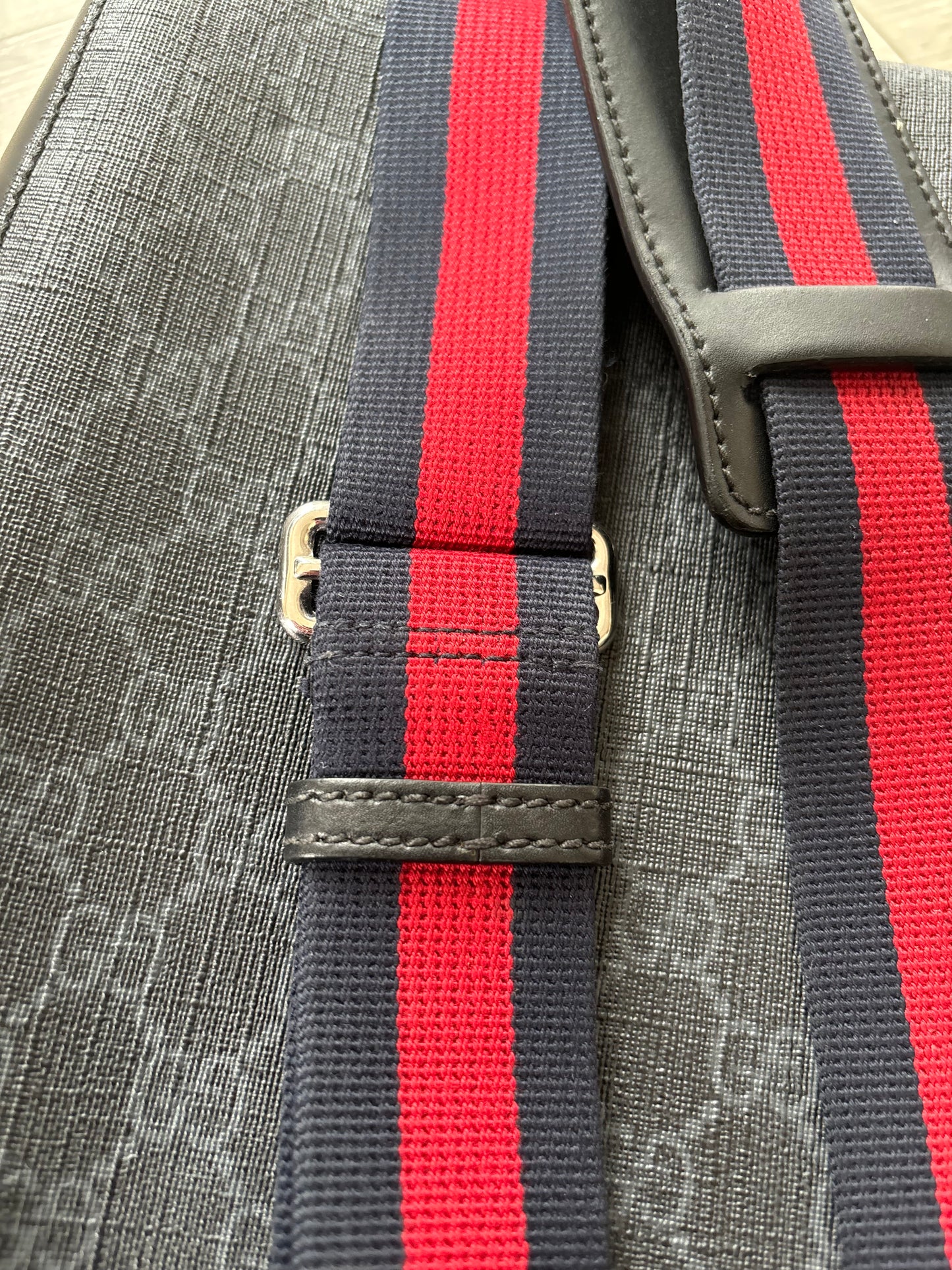 Gucci Messenger Bag