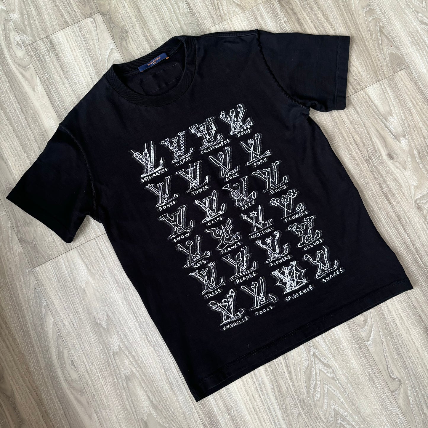 Louis Vuitton T-Shirt Size S