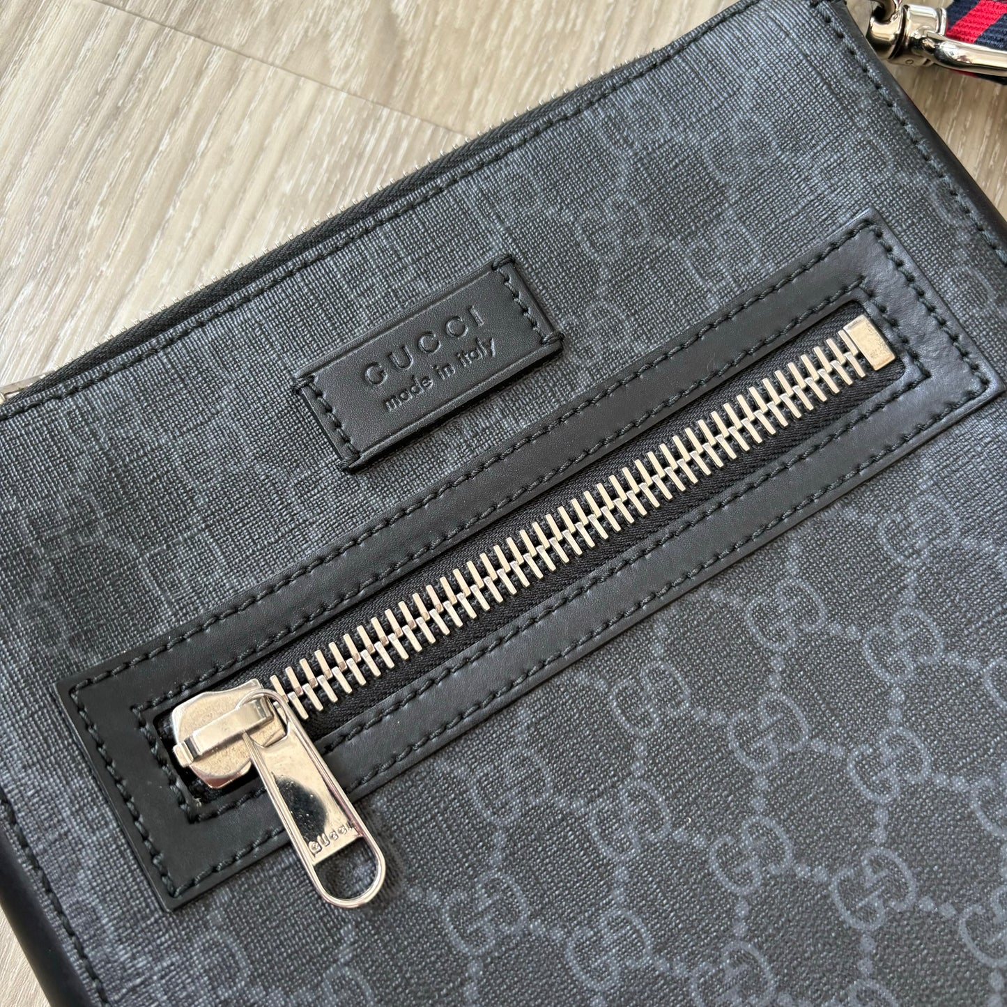 Gucci Messenger Bag