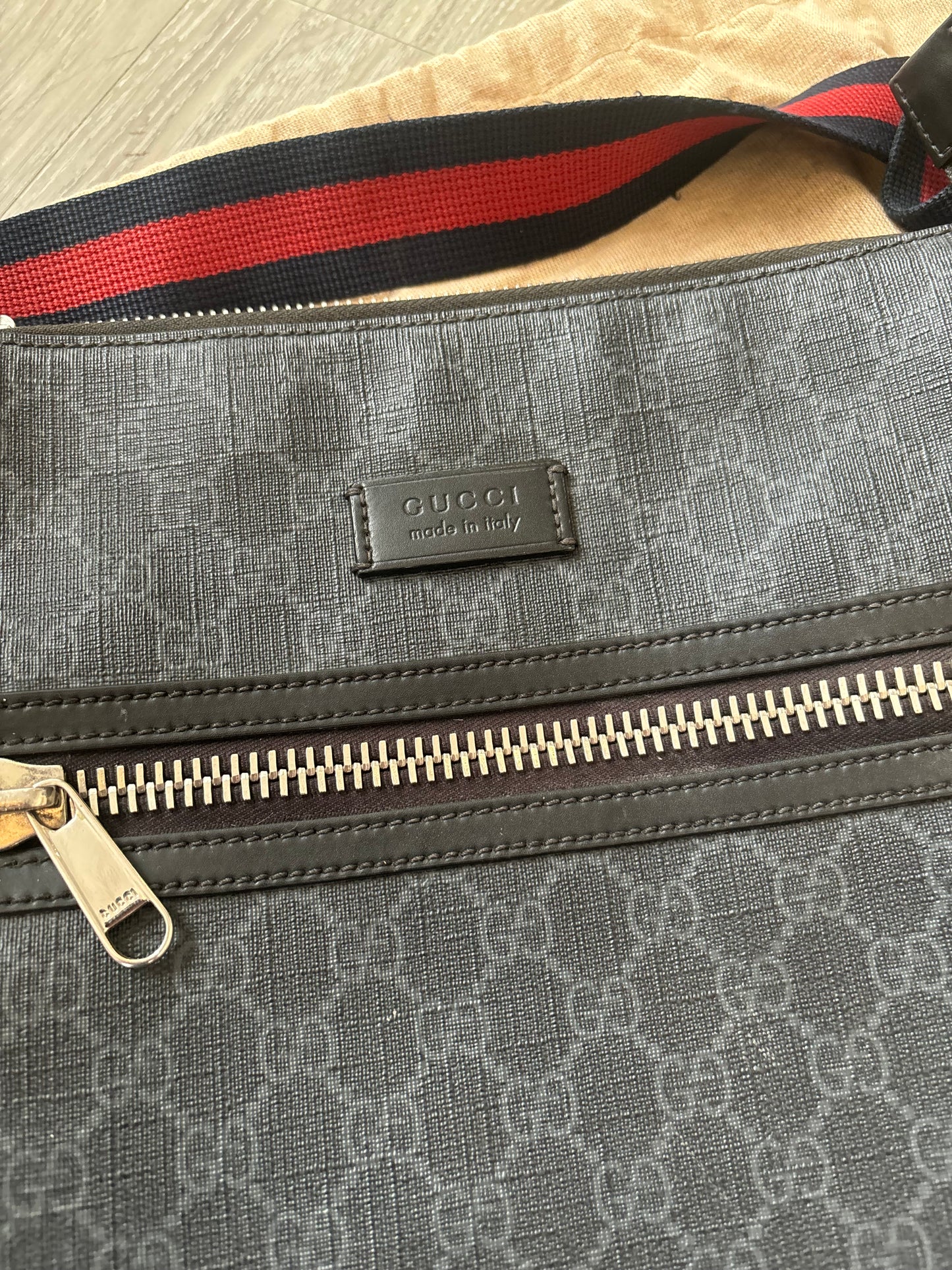 Gucci Messenger Bag