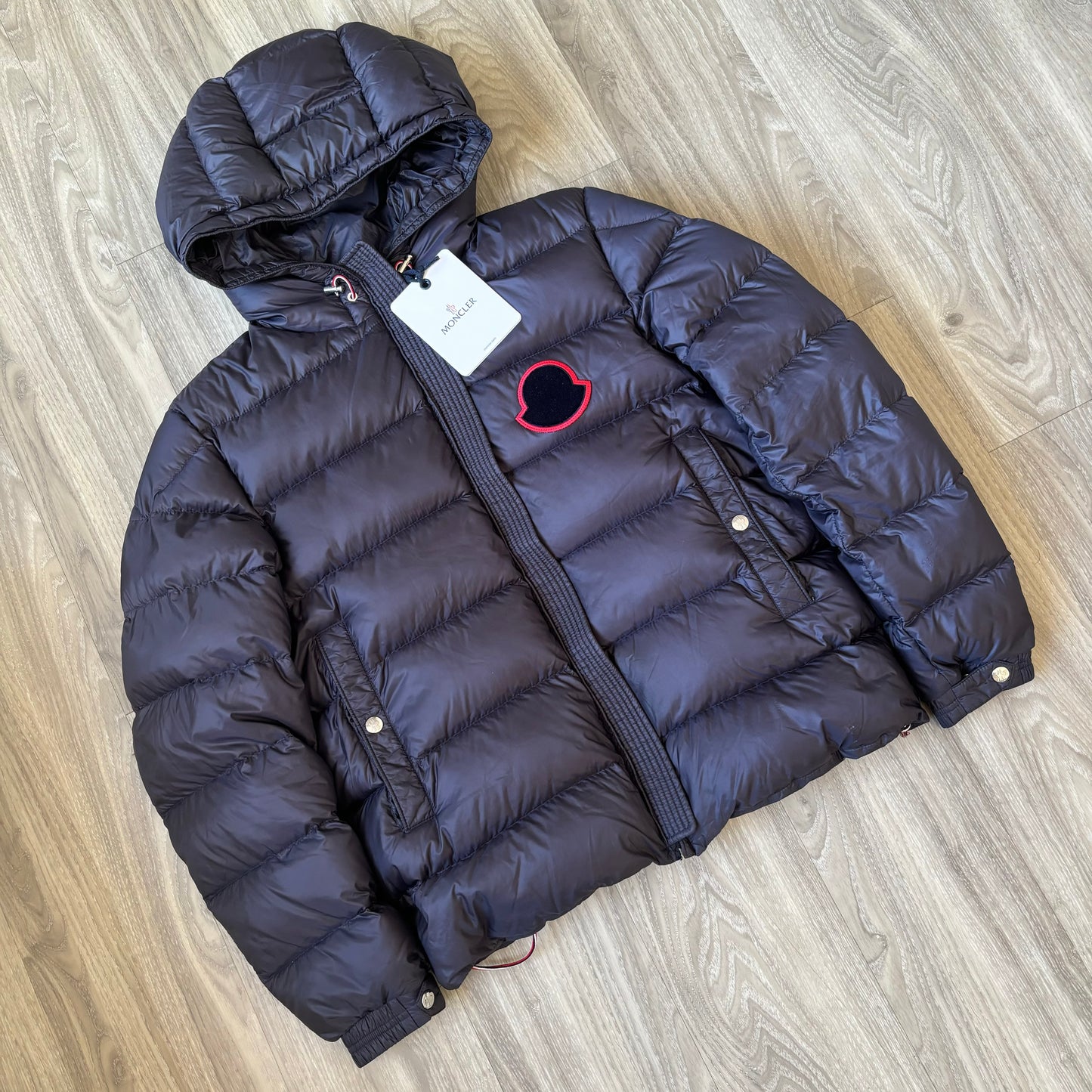 Moncler Sassiere Puffer Jacket Size M