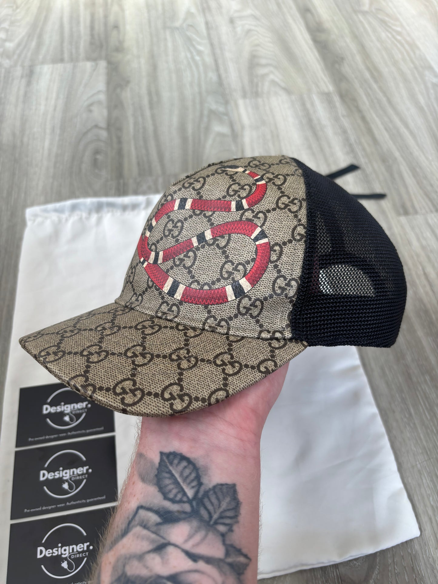 Gucci Cap (Medium)