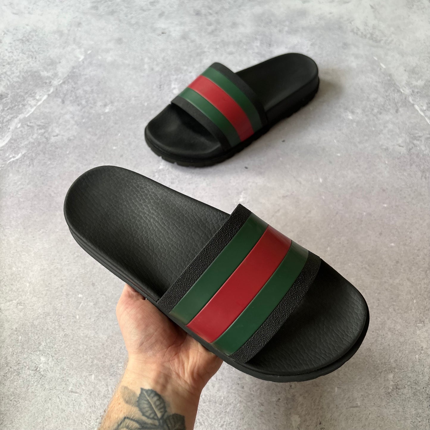 Gucci Sliders - UK 9