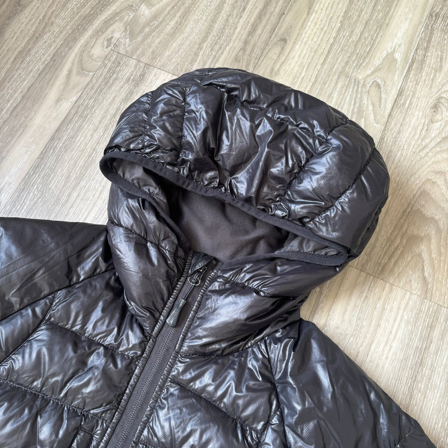 Canada Goose Hybridge Jacket Size M