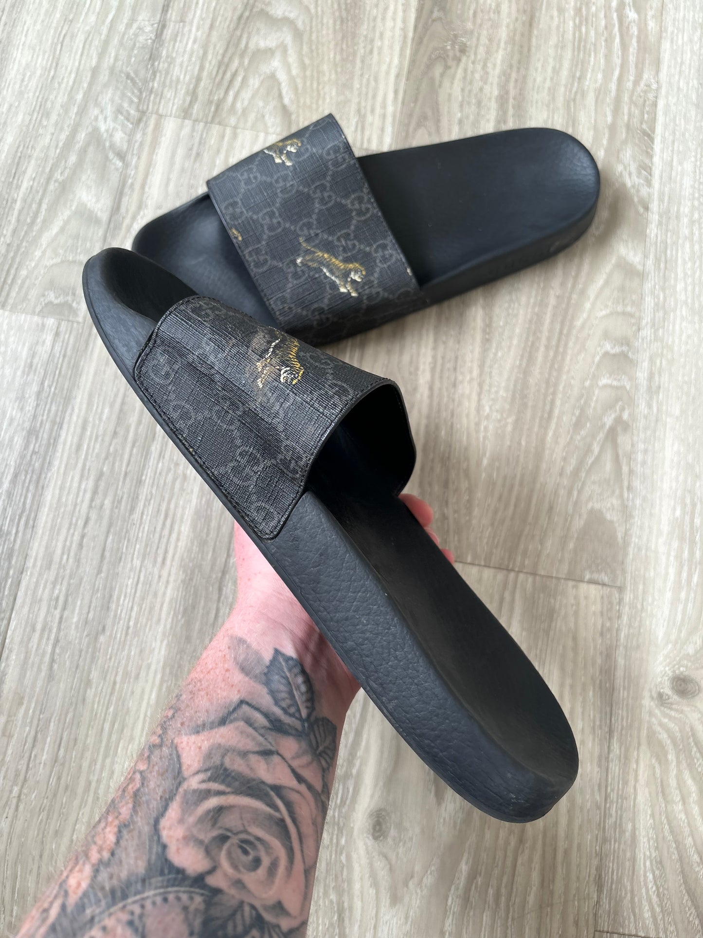 Gucci Sliders UK 10