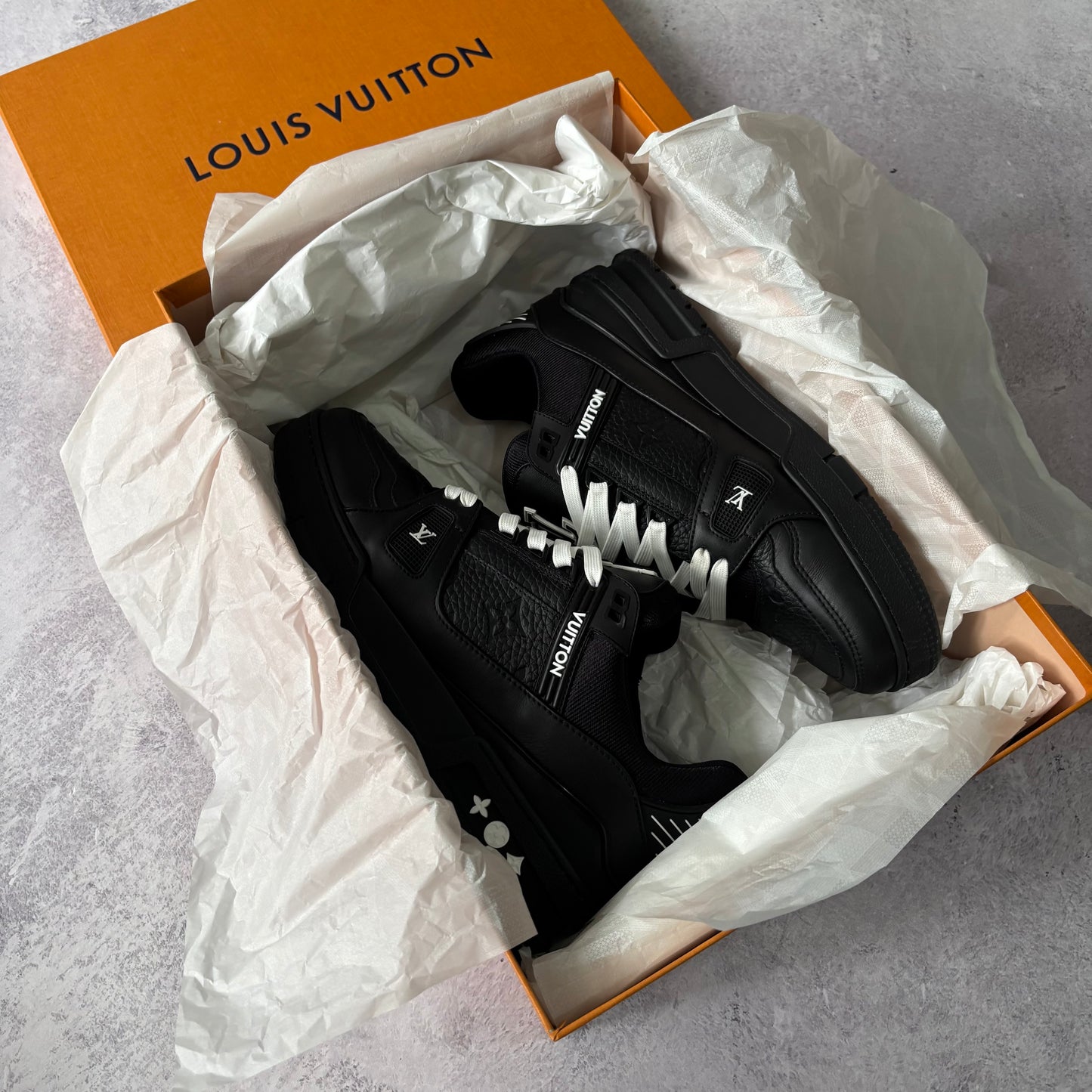 Louis Vuitton Trainers - Fits UK 7