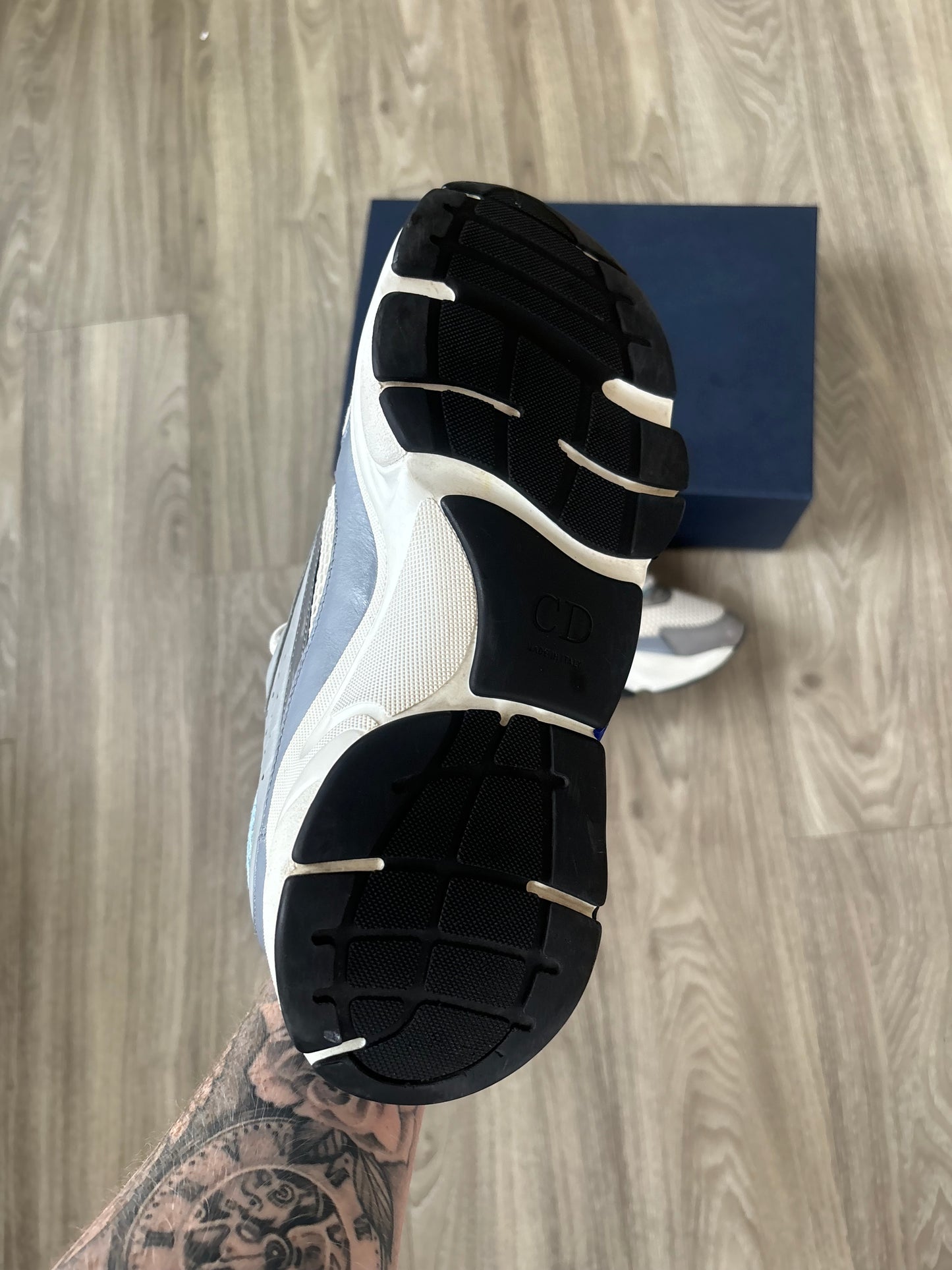 Dior B22 Trainers UK 8