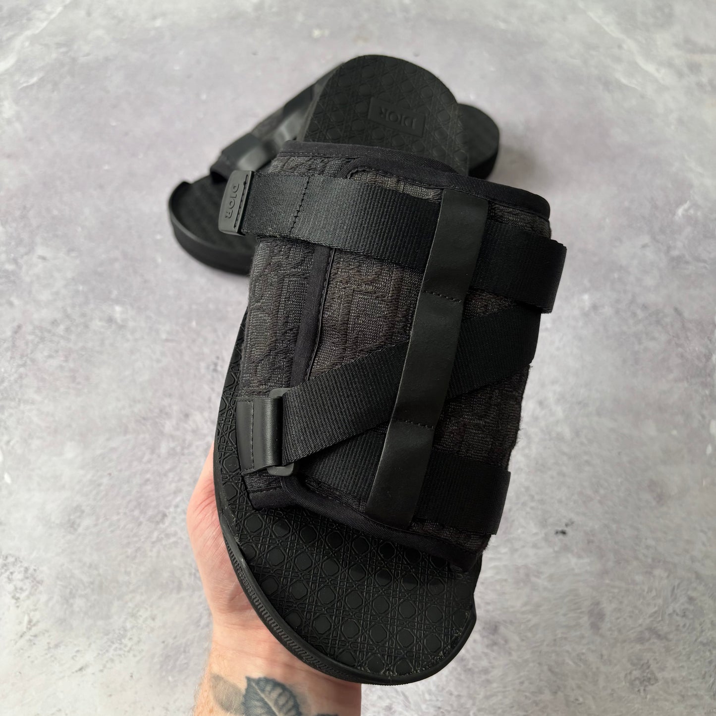 Dior Alpha Sliders - UK 10