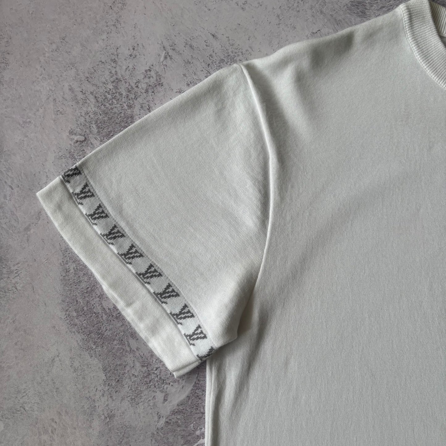 Louis Vuitton T-Shirt - XS