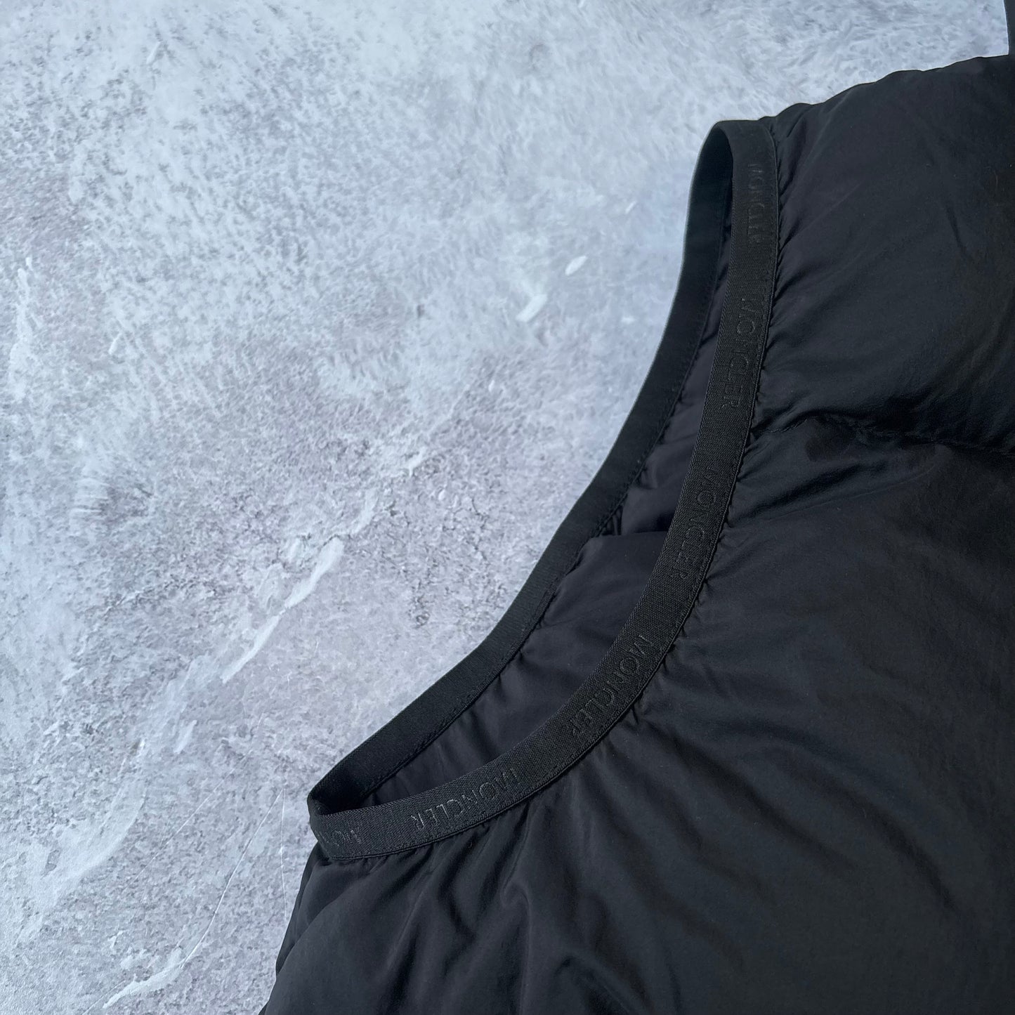 Moncler Luberon Gilet - Size 4