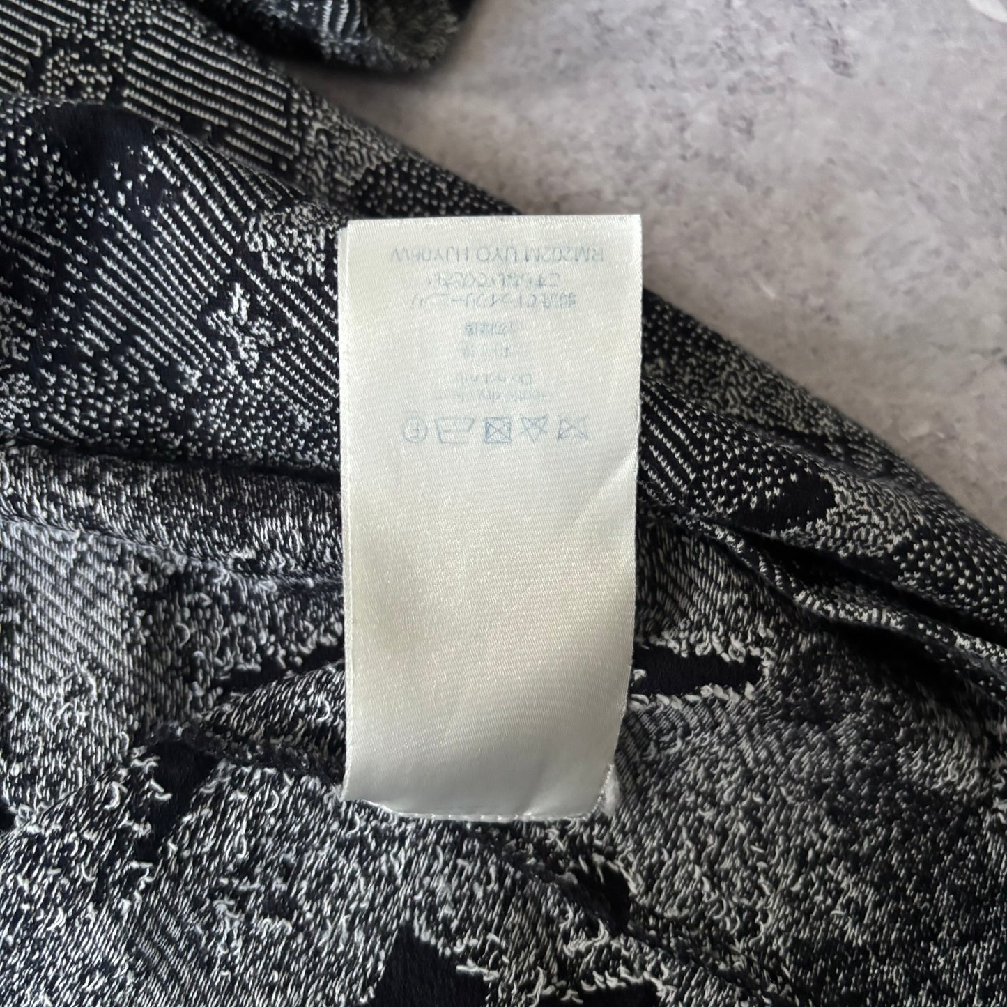 Louis Vuitton T-Shirt - Medium