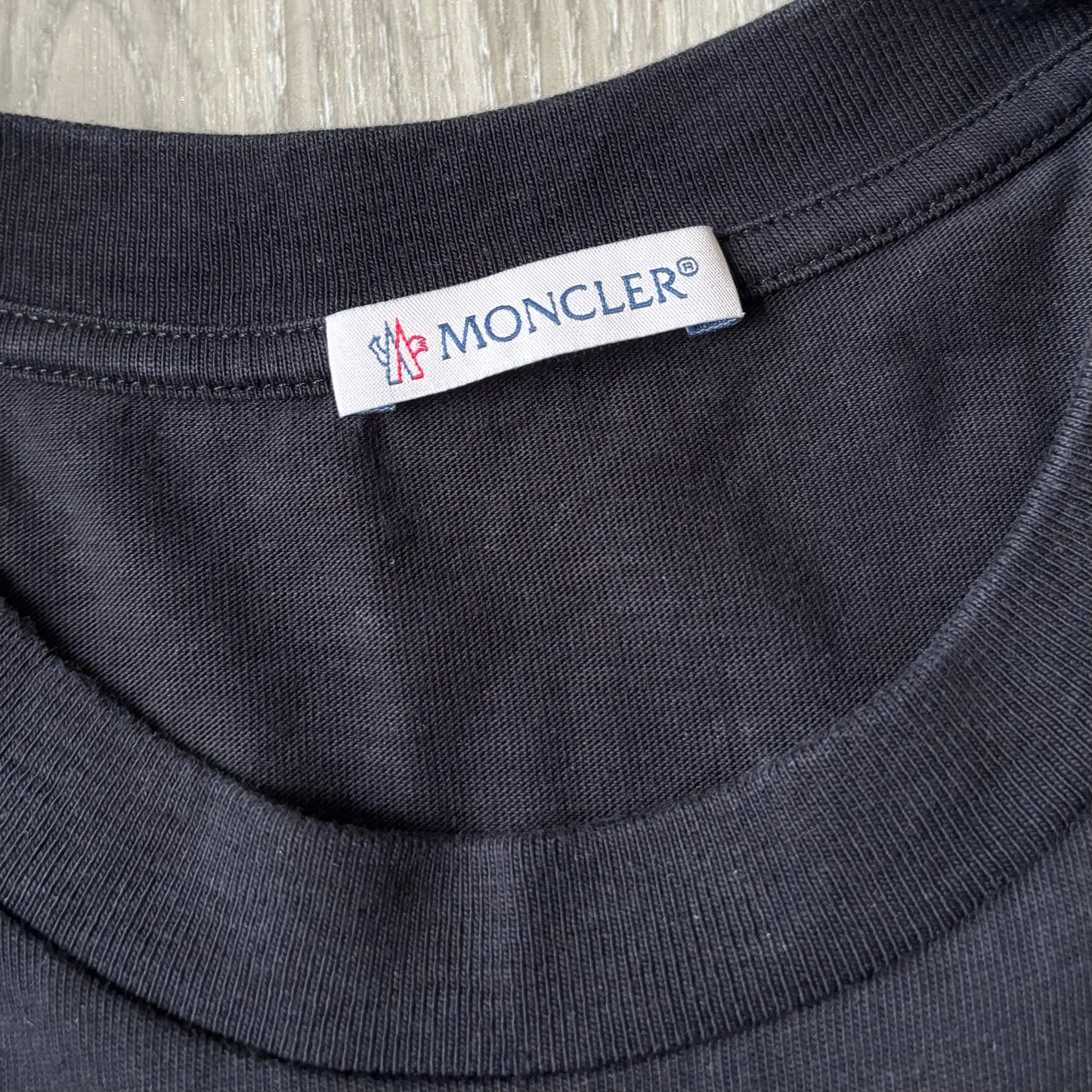 Moncler T-Shirt Size S