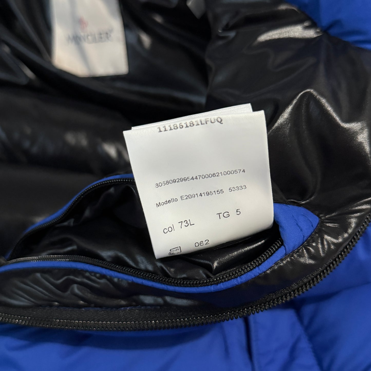 Moncler Wilms Puffer Jacket - Size 5