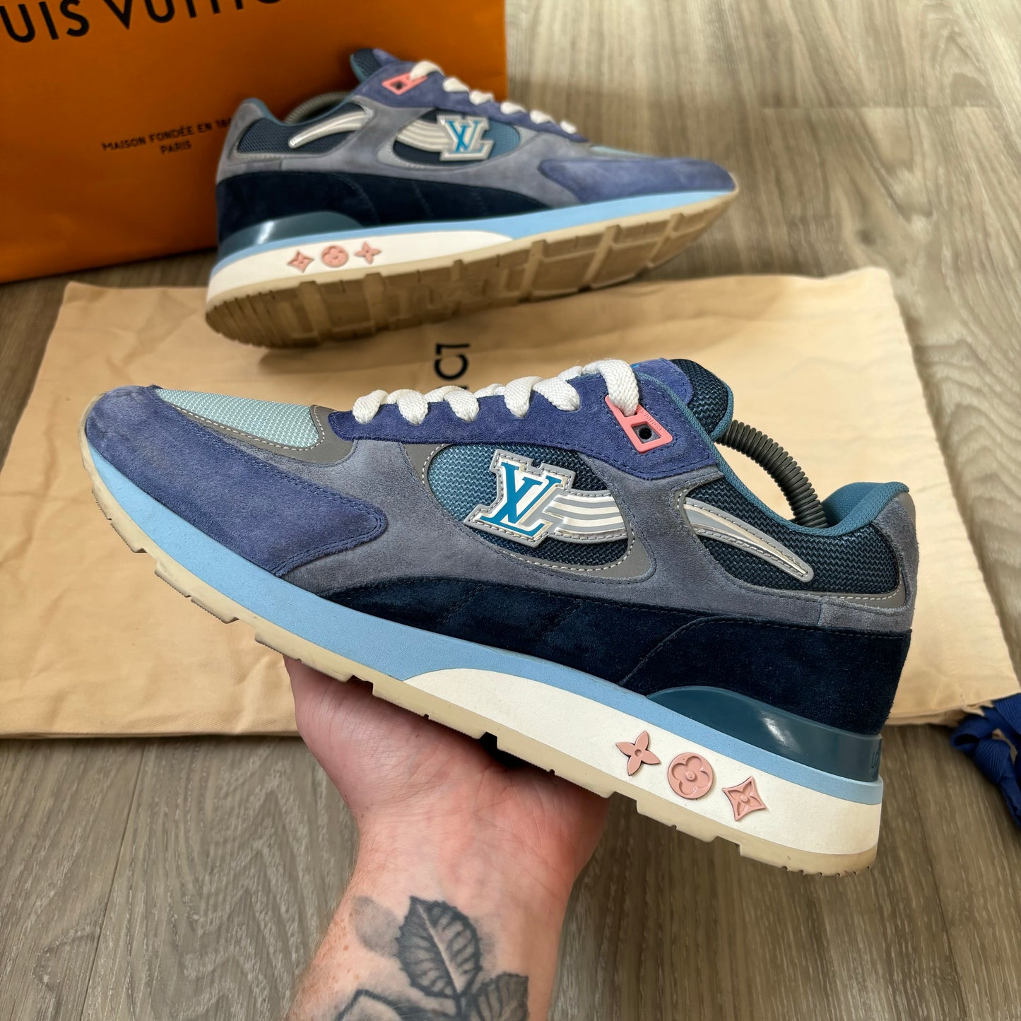 Louis Vuitton Runaway Trainers UK 8.5