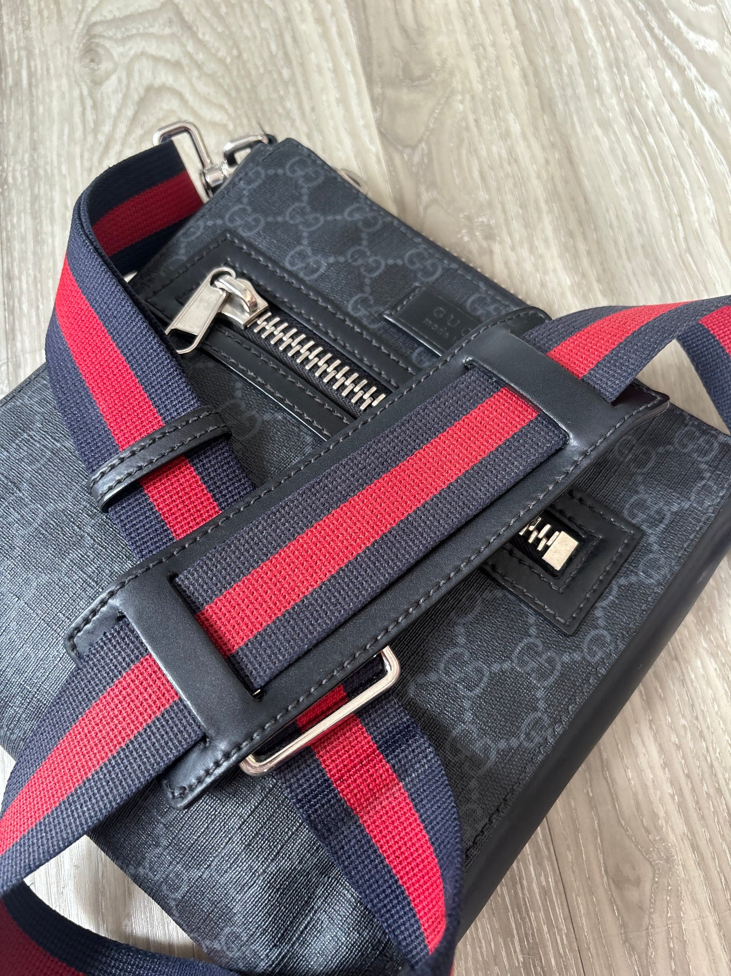 Gucci Messenger Bag