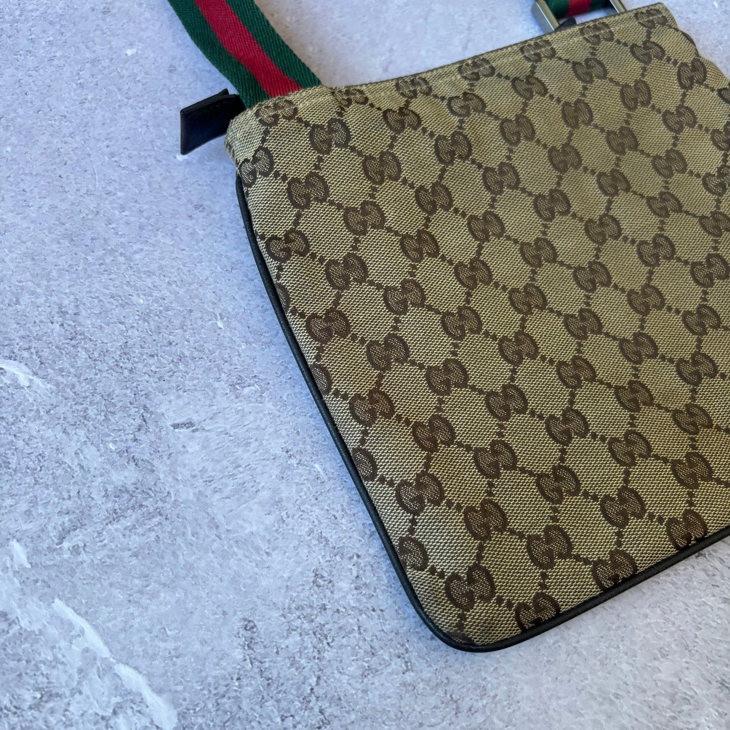 Gucci Messenger Bag