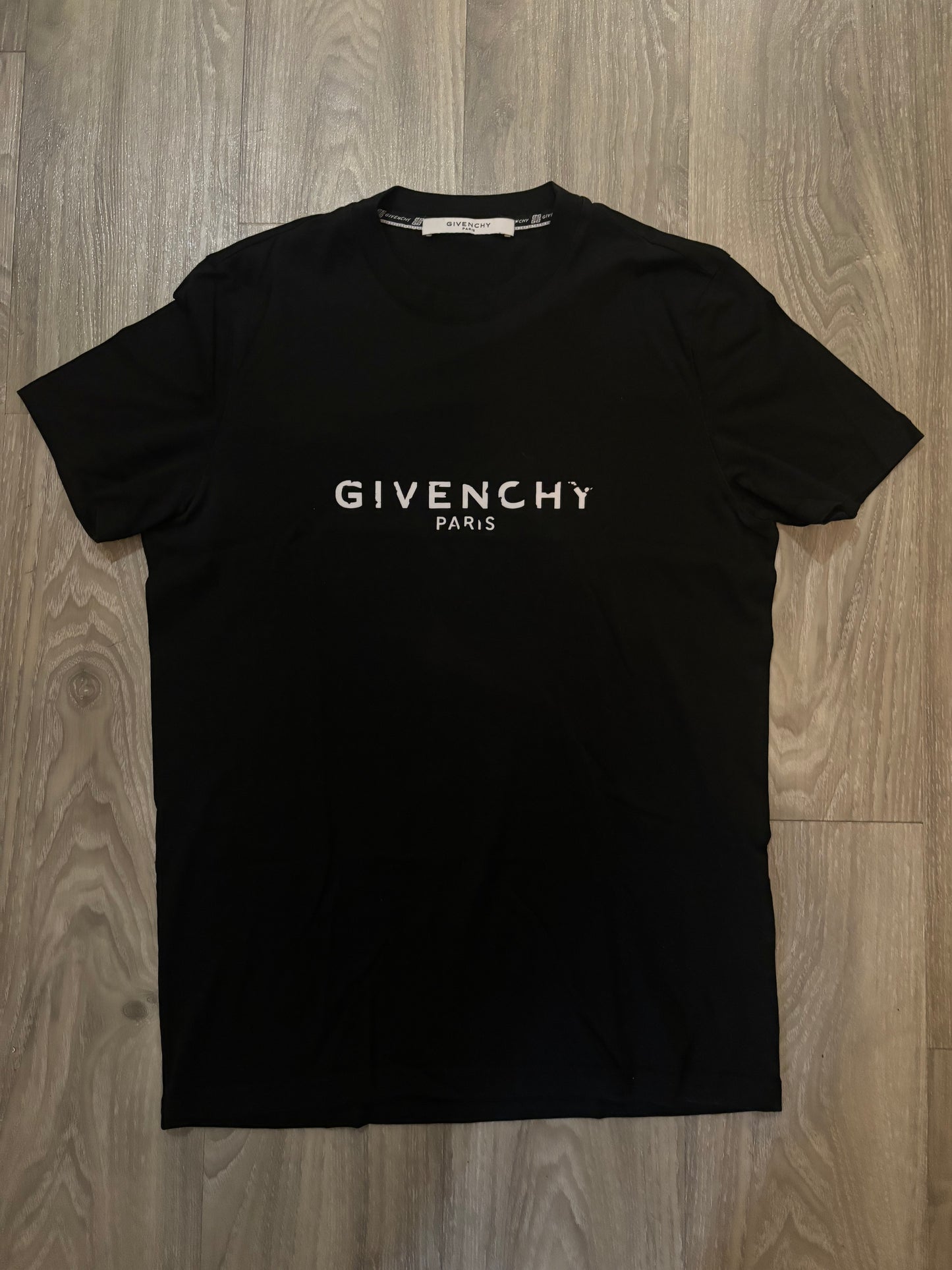 Givenchy T-Shirt