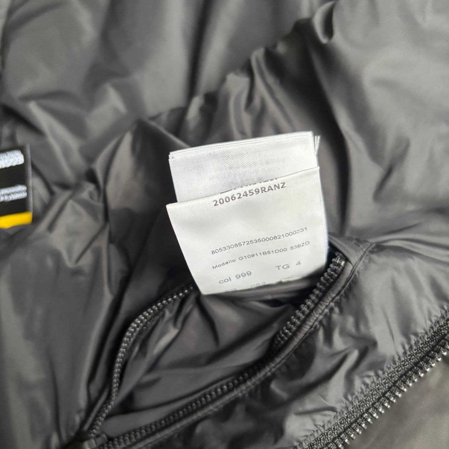 Moncler Dabos Puffer Jacket - Size 4