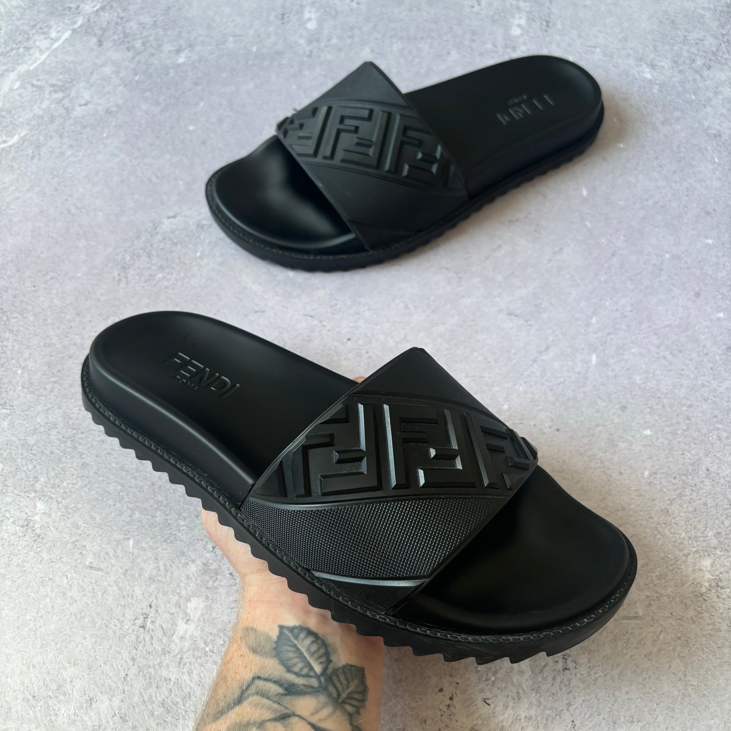 Fendi Sliders - UK 8