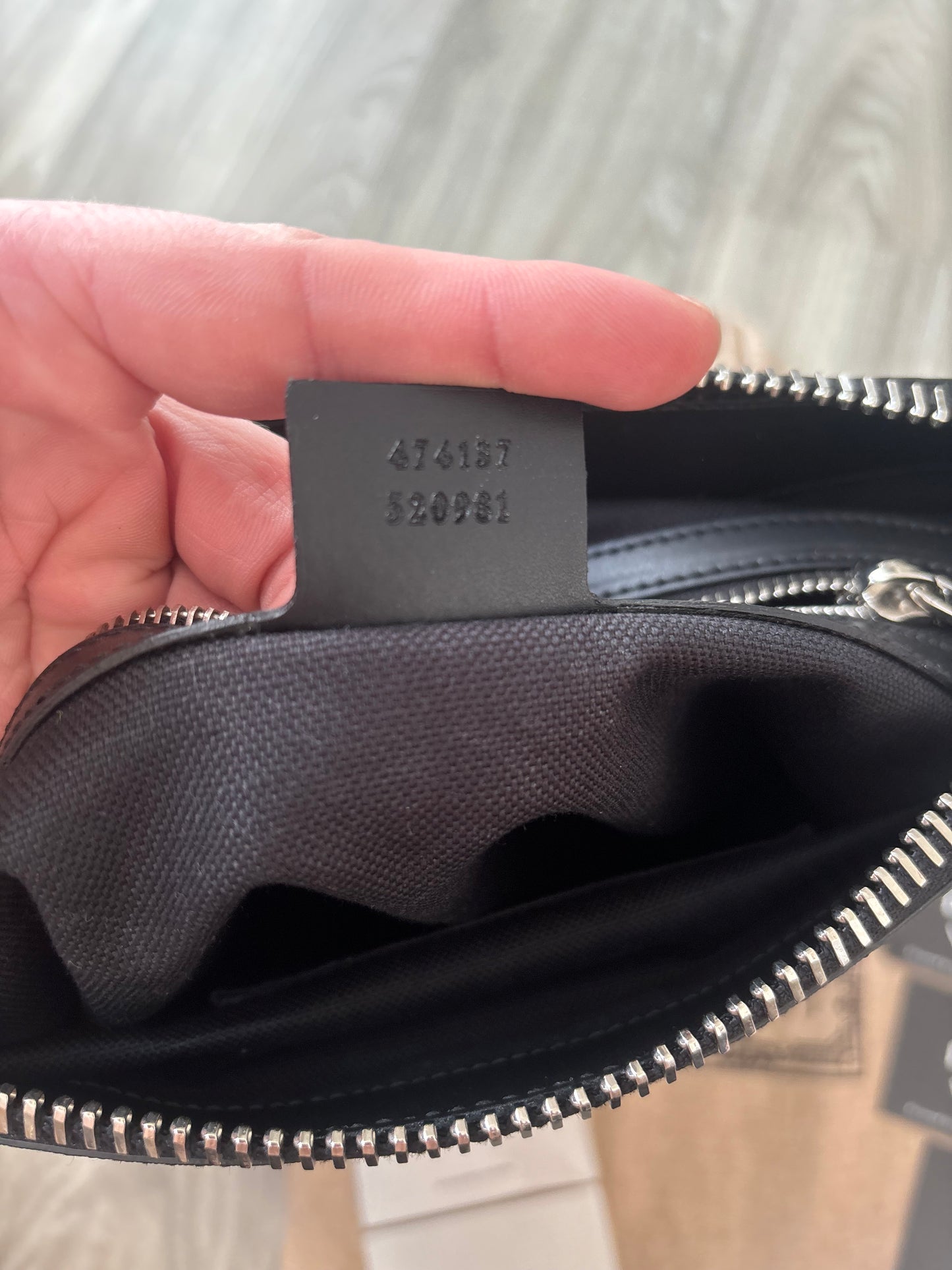 Gucci Messenger Bag