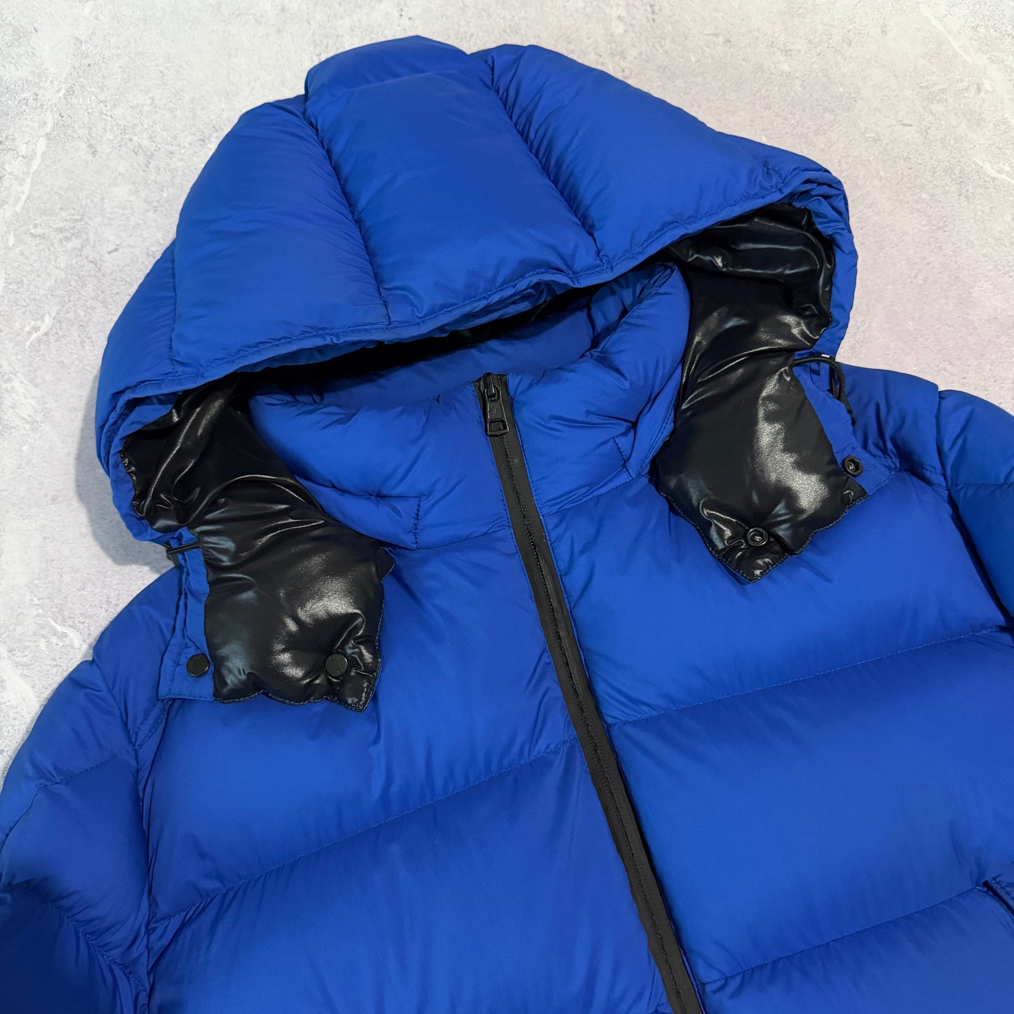 Moncler Wilms Puffer Jacket - Size 5