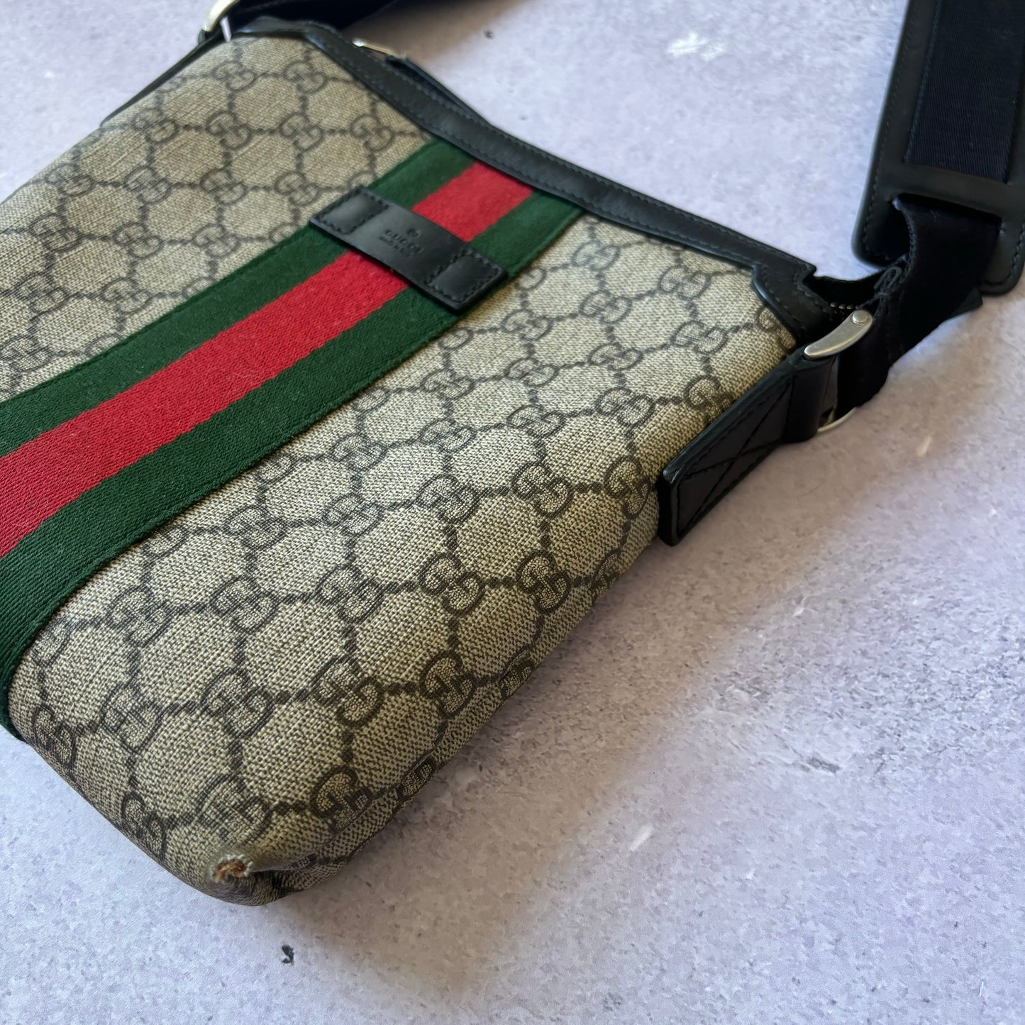 Gucci Messenger Bag