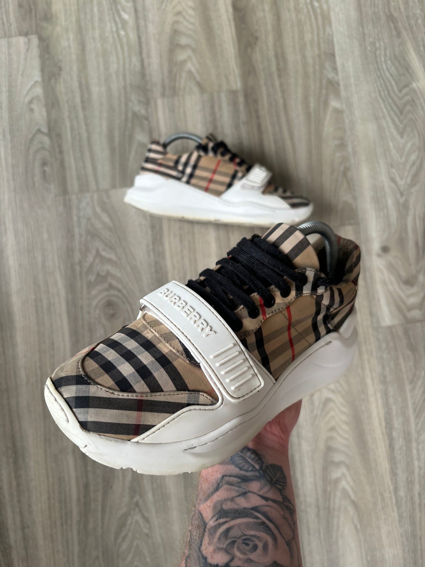 Burberry Trainers UK 7