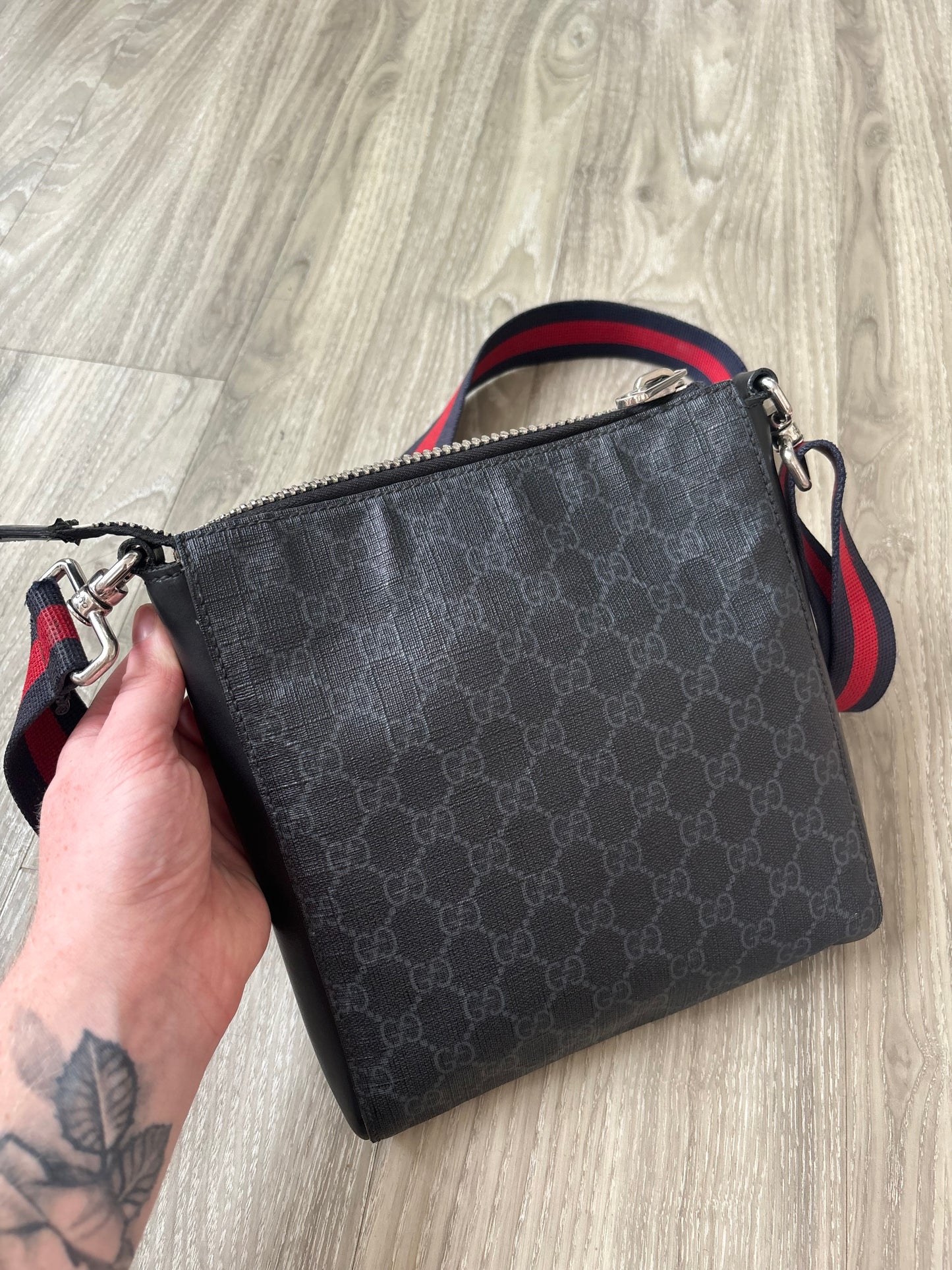 Gucci Messenger Bag