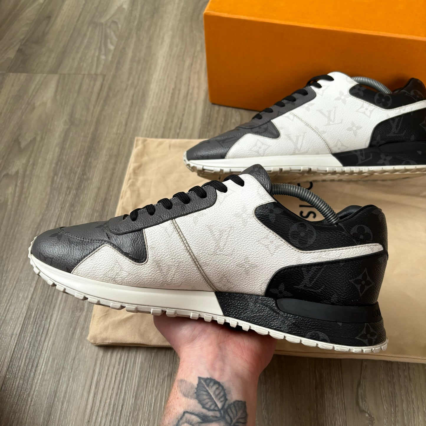 Louis Vuitton Runaway Trainers UK 9.5