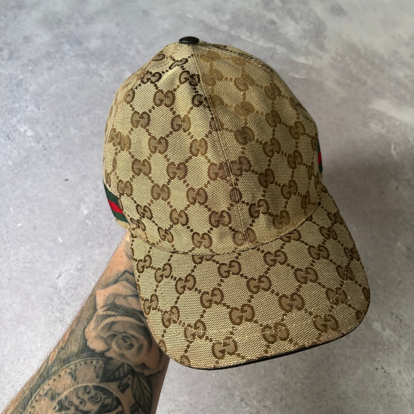 Gucci Cap - Medium