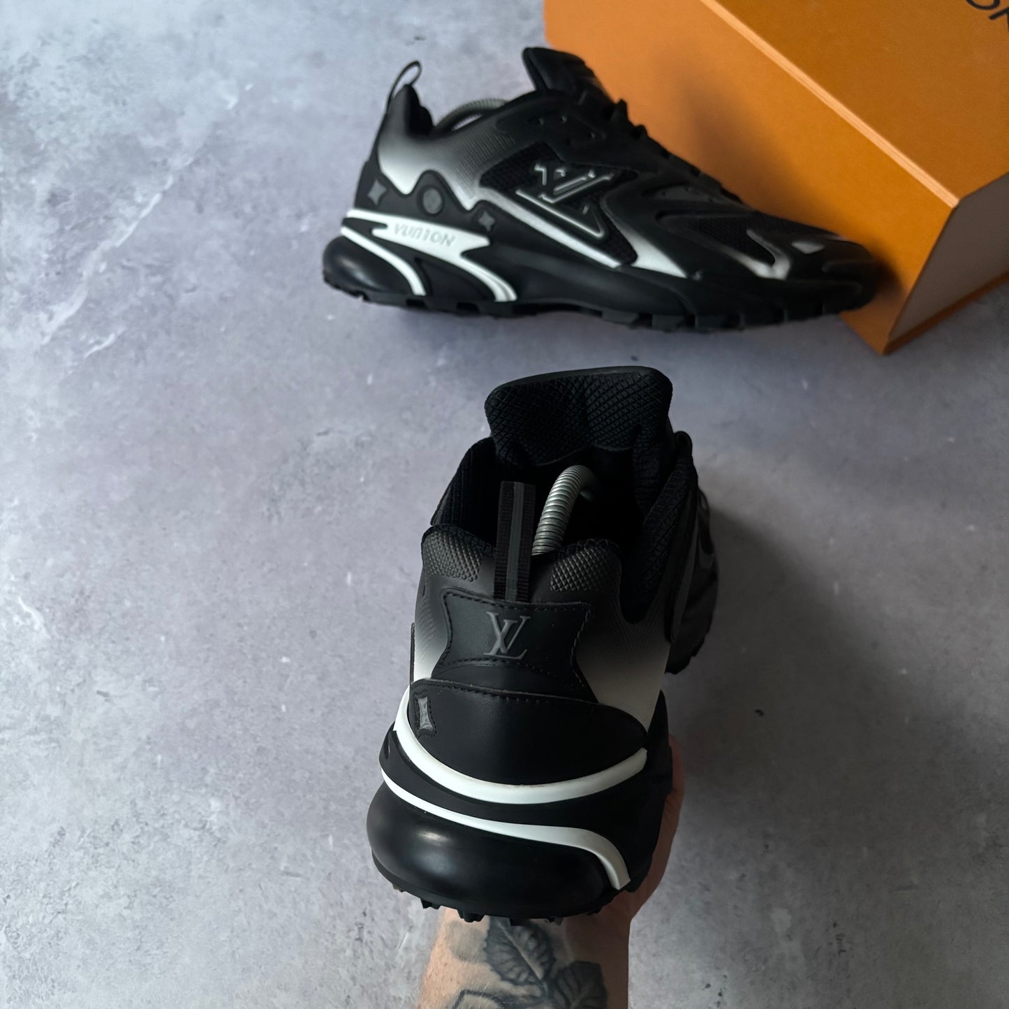 Louis Vuitton Tatic Trainers - Fits UK 9/9.5