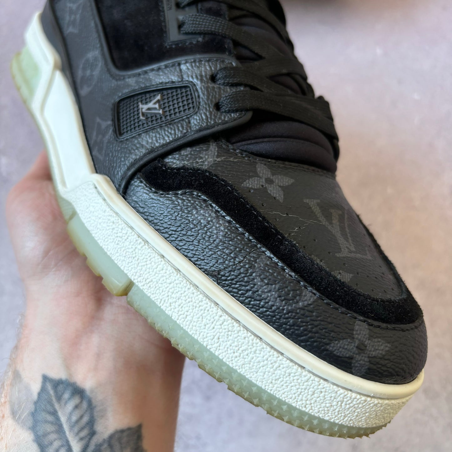Louis Vuitton Trainers - Fits UK 8/8.5