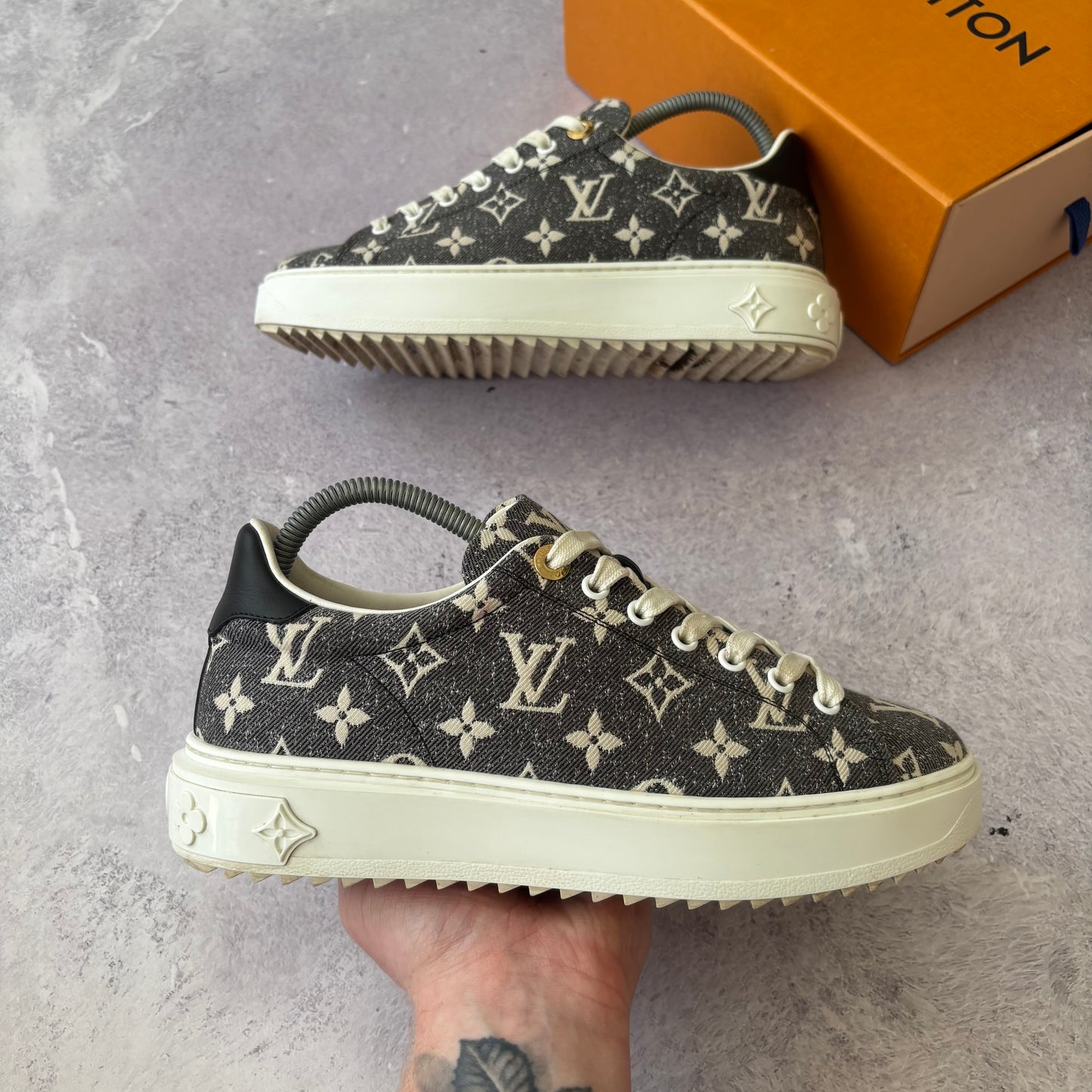 Womens Louis Vuitton Time Out Trainers - Fits UK 6