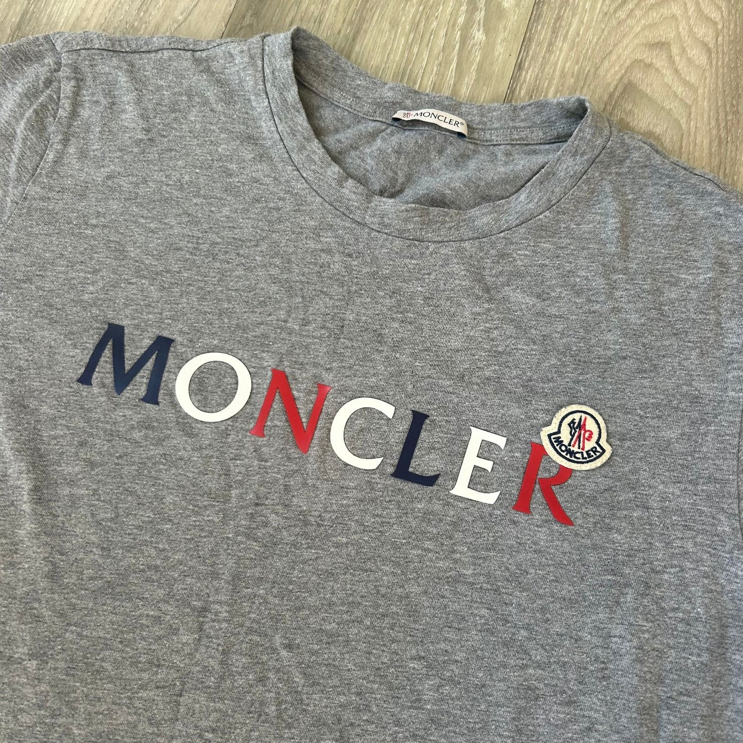 Moncler T-Shirt Size M