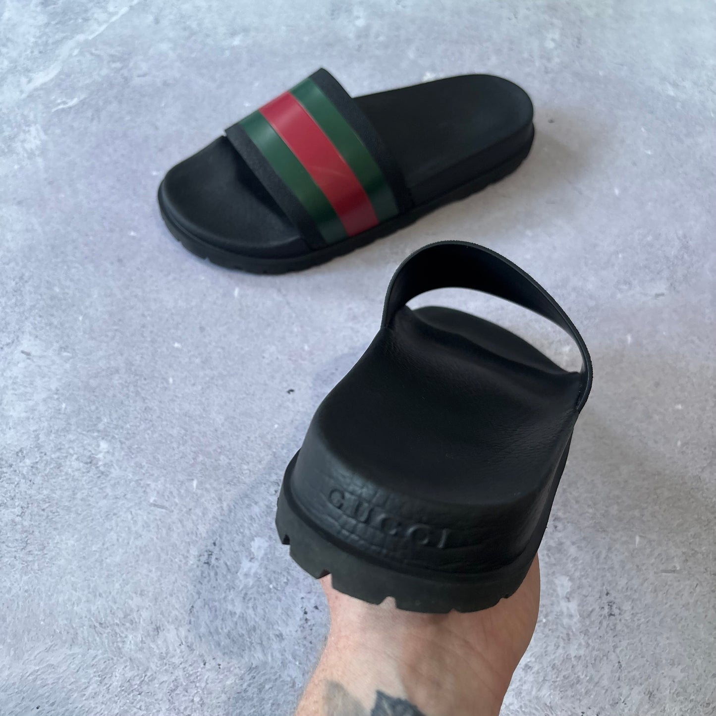 Gucci Web Sliders - UK 8