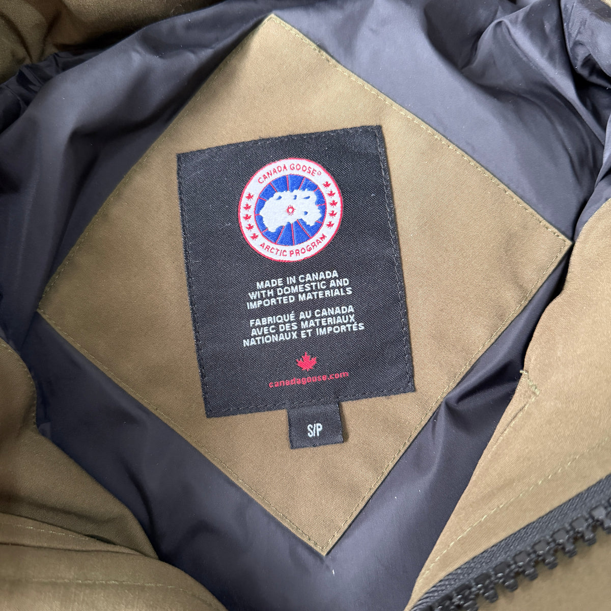 Canada Goose Wyndham Parka Jacket - Small