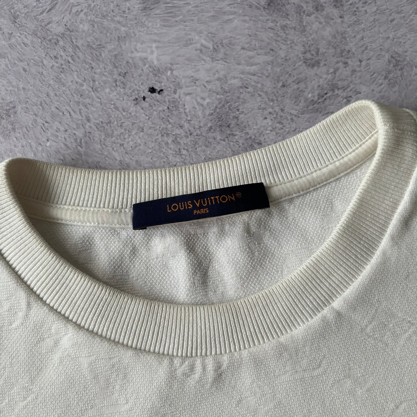 Louis Vuitton 3D Pocket T-Shirt - Medium