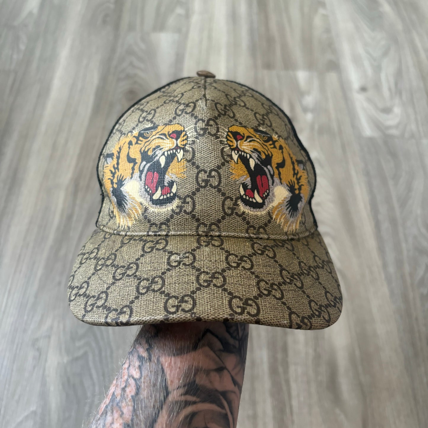 Gucci Cap (Medium)