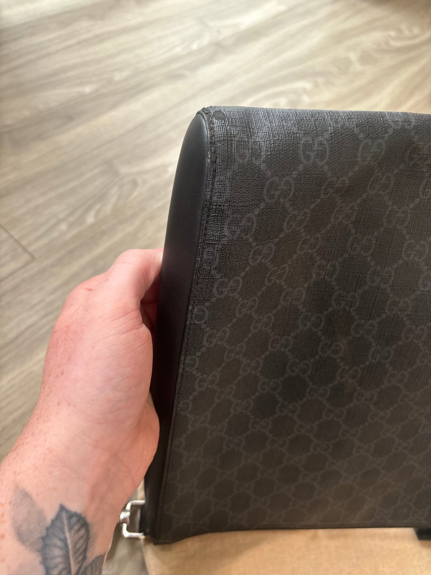 Gucci Messenger Bag