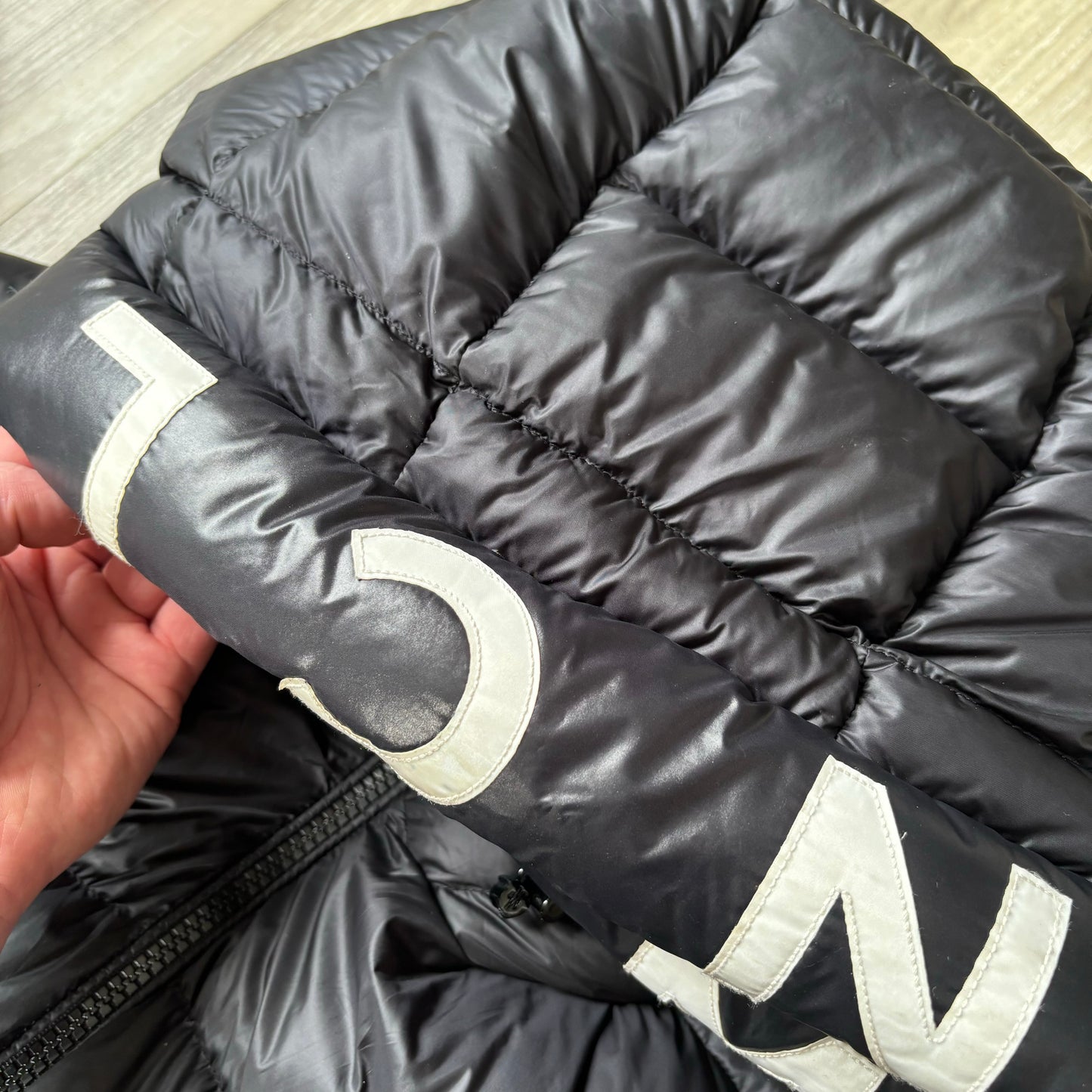 Moncler Salzman Puffer Jacket