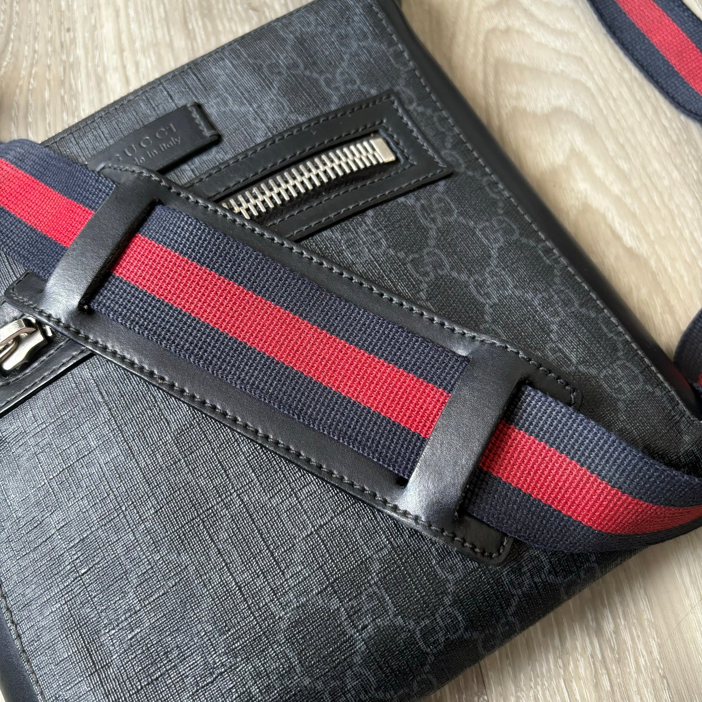 Gucci Messenger Bag